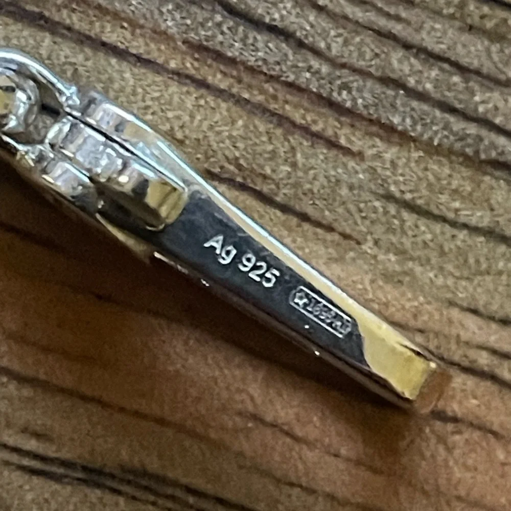 Gorgeous GUCCI Ladies Interlocking "GG" Sterling Silver Bracelet - New with box - Picture 5 of 11